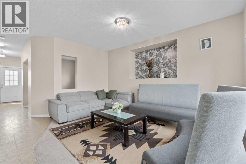 246 Martinwood Place NE — photo 9