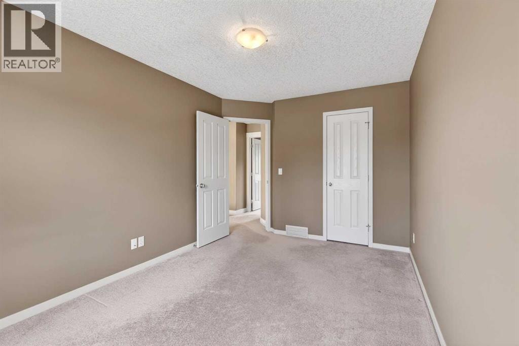 337 Discovery Ridge Boulevard SW — photo 38