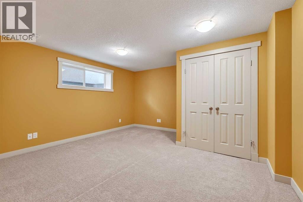 337 Discovery Ridge Boulevard SW — photo 47