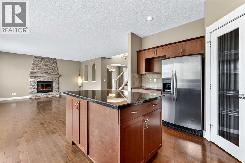 337 Discovery Ridge Boulevard SW — photo 22