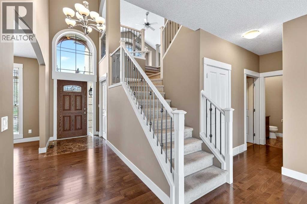 337 Discovery Ridge Boulevard SW — photo 9