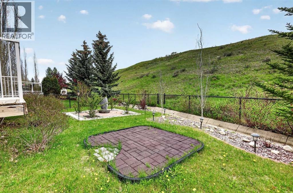 337 Discovery Ridge Boulevard SW — photo 49