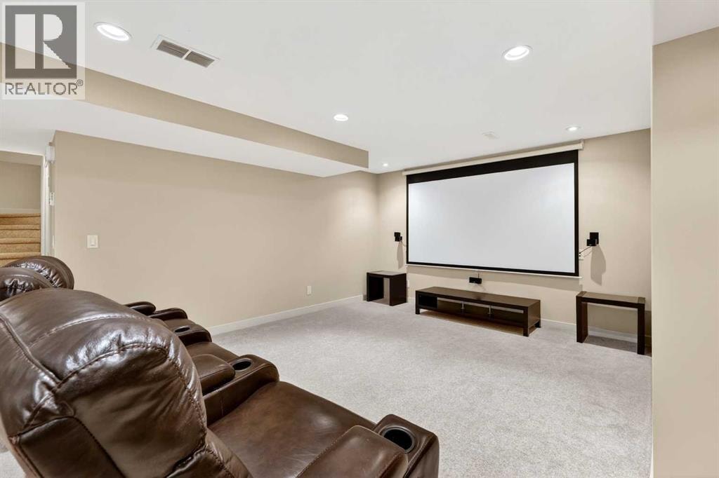337 Discovery Ridge Boulevard SW — photo 42