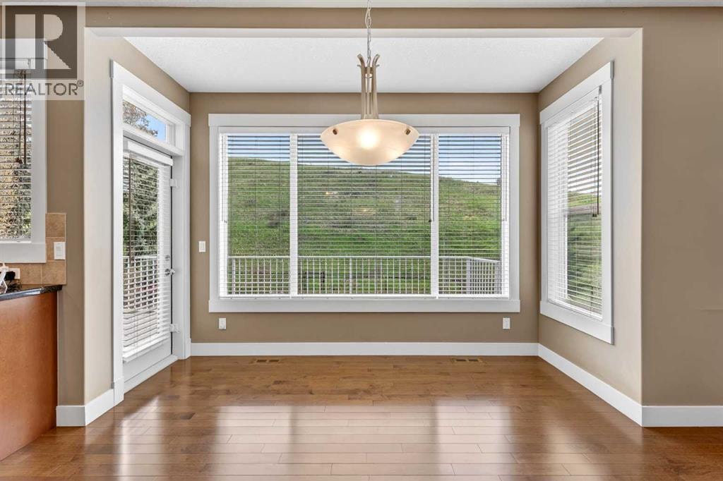 337 Discovery Ridge Boulevard SW — photo 15