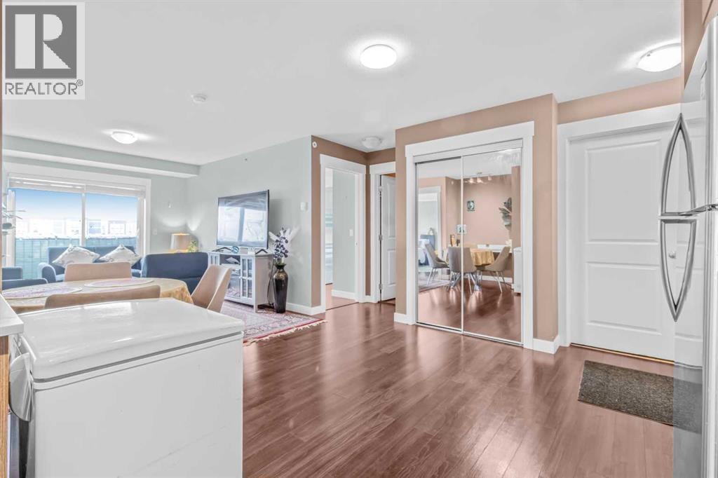 5404, 302 Skyview Ranch Drive NE — photo 12