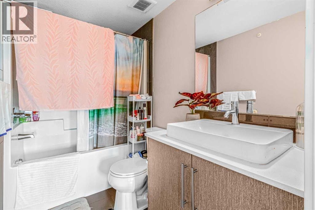 5404, 302 Skyview Ranch Drive NE — photo 17