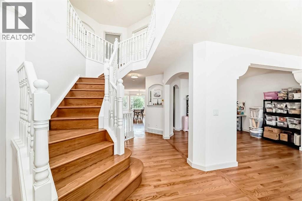 191 Sienna Park Terrace SW — photo 17