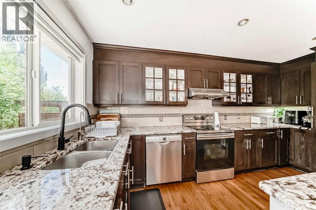 191 Sienna Park Terrace SW — photo 9