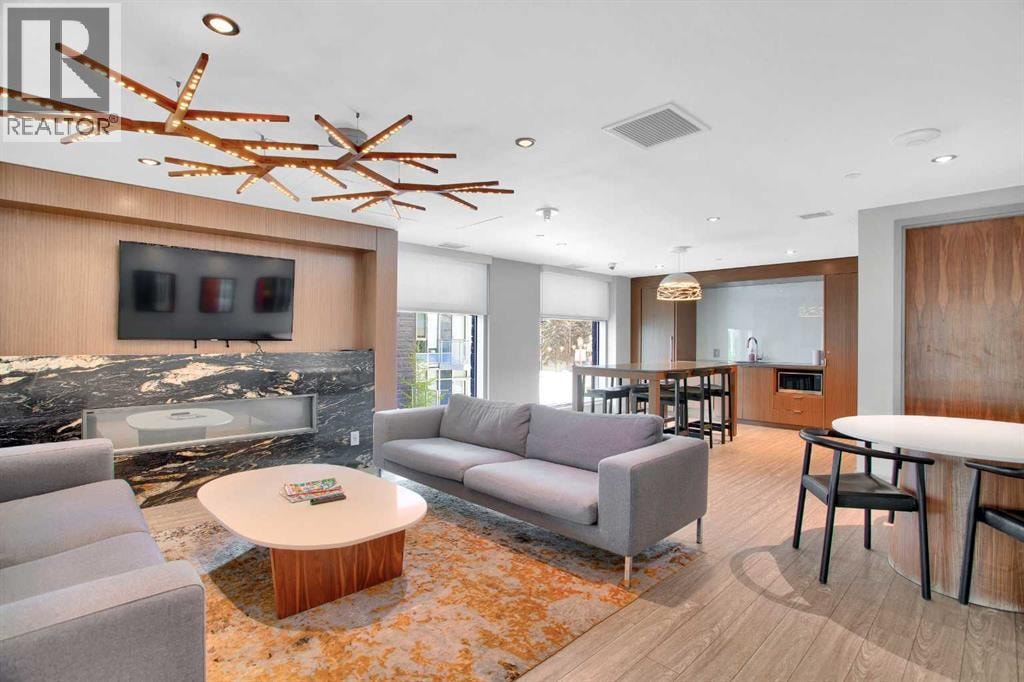 311, 138 Waterfront Court SW — photo 22