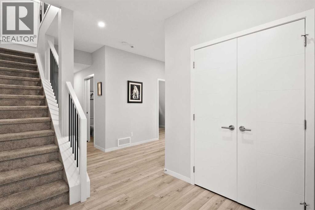 1107 Copperfield Boulevard SE — photo 3
