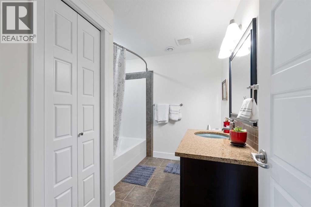 901, 900 Carriage Lane Place — photo 34