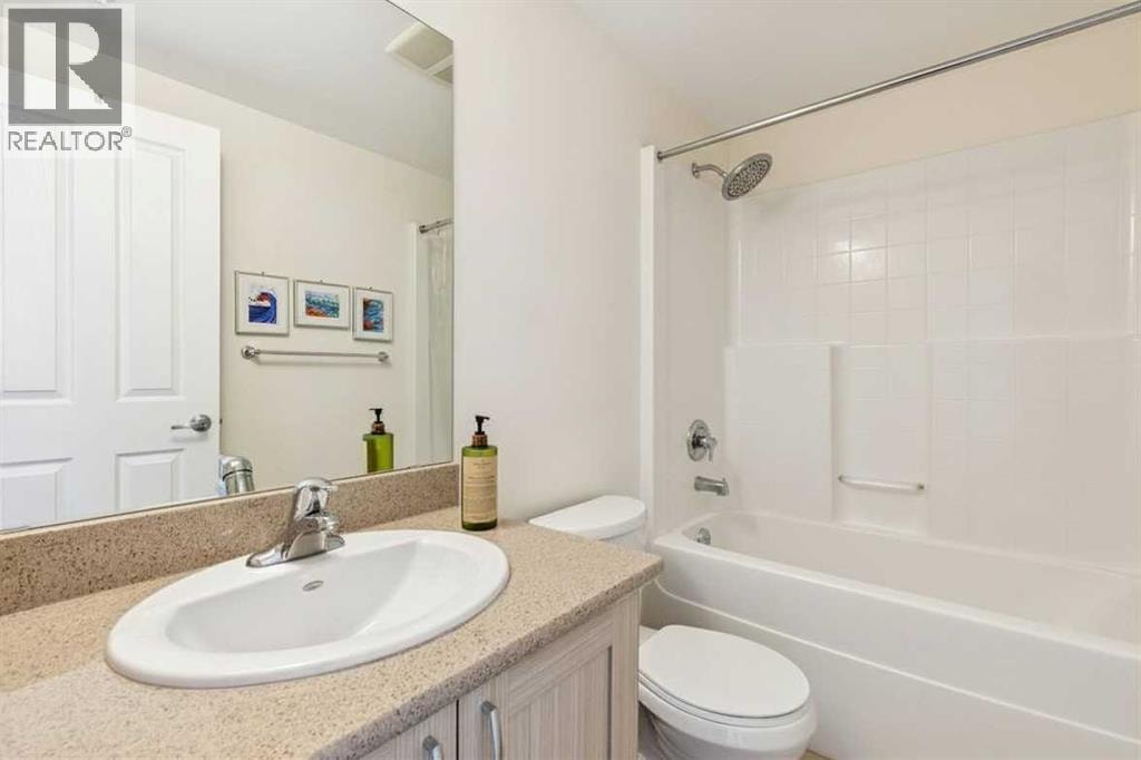 1205, 10 Brentwood Common NW — photo 12