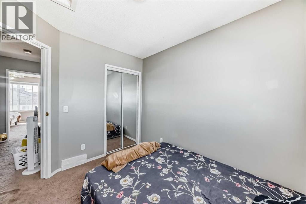 111 Martin Crossing Close NE — photo 17