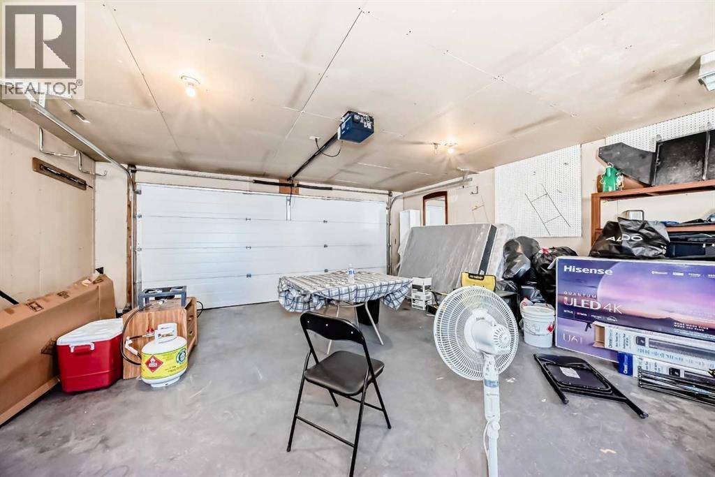 111 Martin Crossing Close NE — photo 28