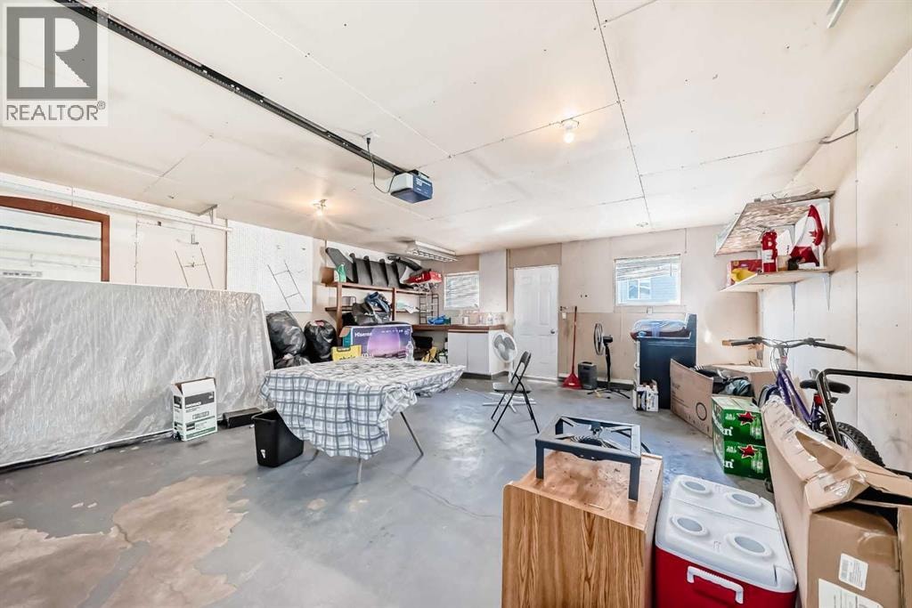 111 Martin Crossing Close NE — photo 29