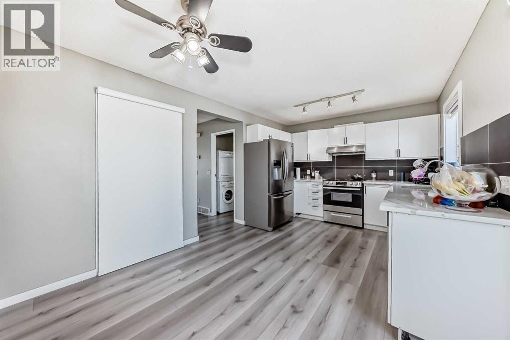 111 Martin Crossing Close NE — photo 6