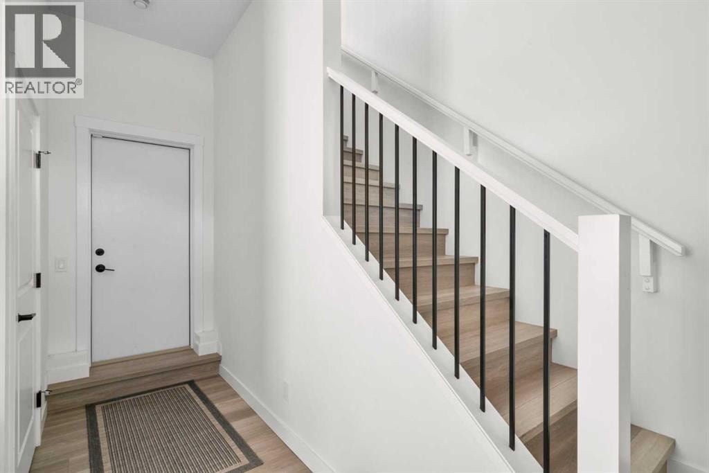 244 Sovereign Common SW — photo 3
