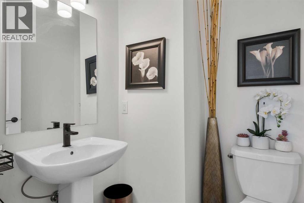 244 Sovereign Common SW — photo 20