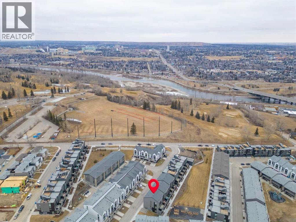 244 Sovereign Common SW — photo 33