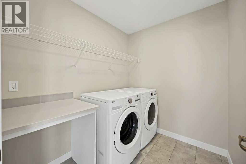 846 Chelsea Village S — photo 33