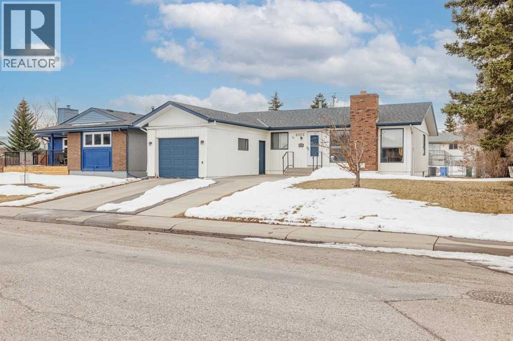 6023 MADDOCK Drive NE — photo 2
