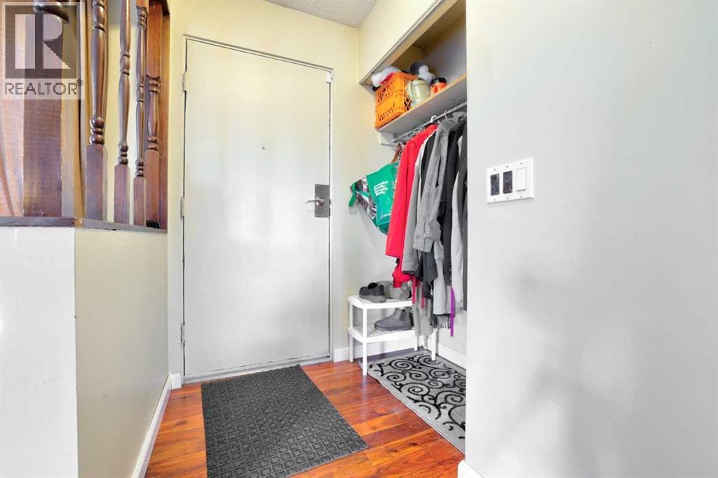 6023 MADDOCK Drive NE — photo 4
