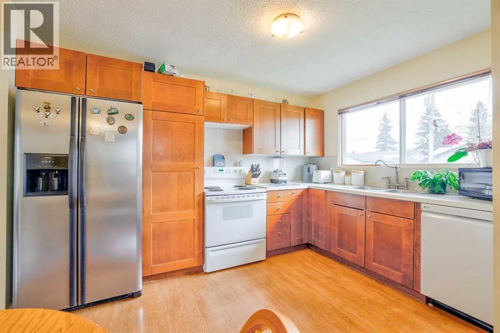6023 MADDOCK Drive NE — photo 11