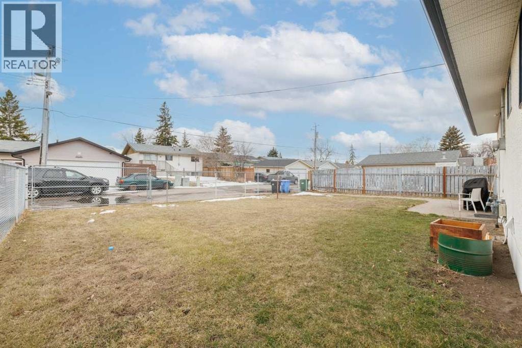 6023 MADDOCK Drive NE — photo 30