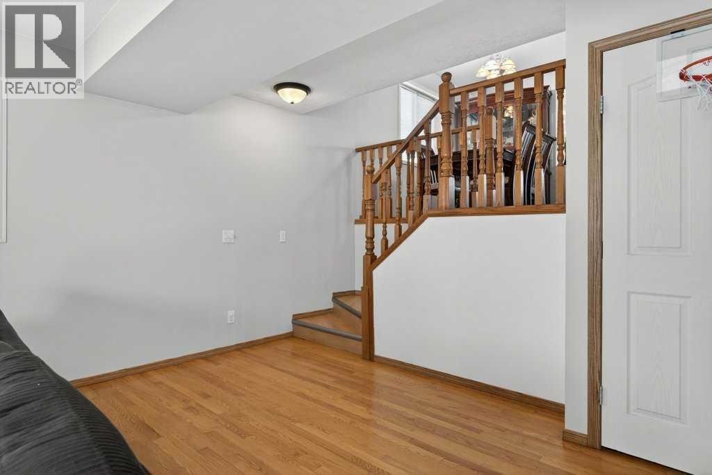 173 Martin Crossing Crescent NE — photo 32