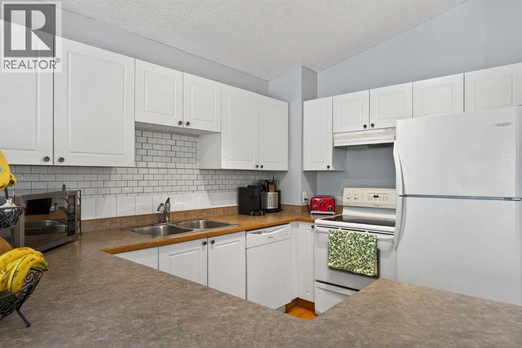 173 Martin Crossing Crescent NE — photo 5