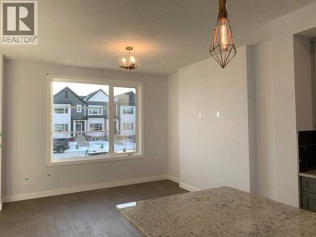 139 Ambleridge Street NW — photo 2