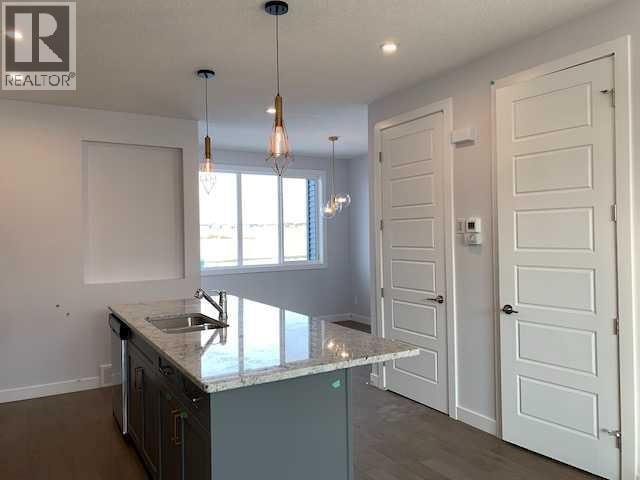 139 Ambleridge Street NW — photo 3
