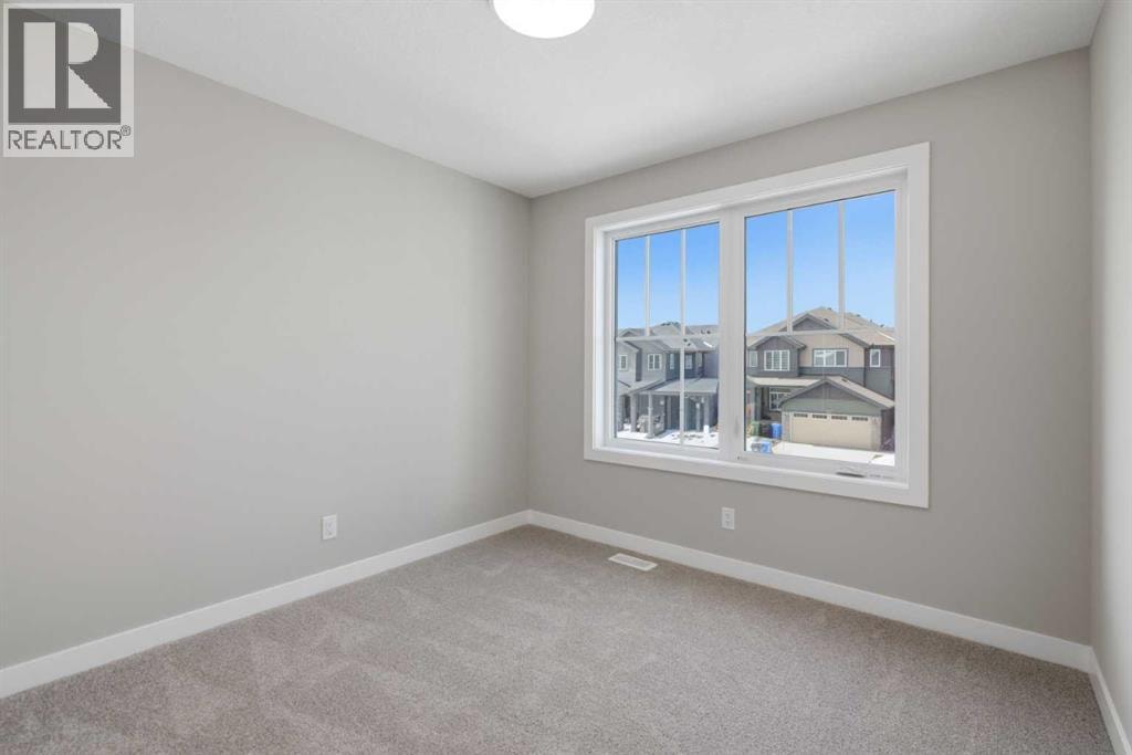 139 Belvedere Crescent SE — photo 30