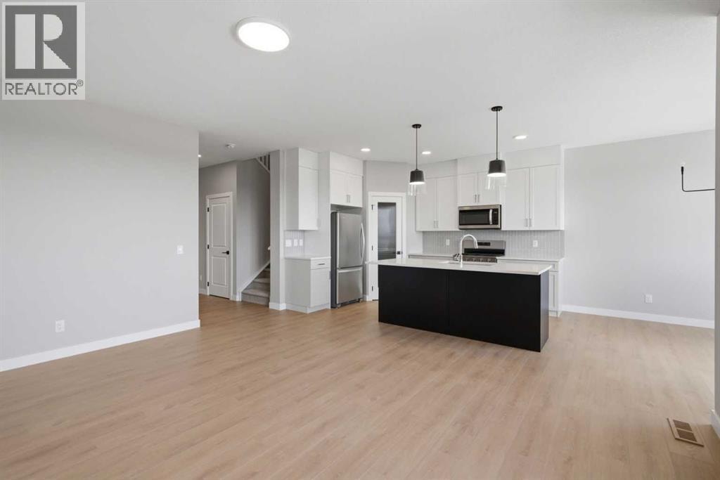 139 Belvedere Crescent SE — photo 7
