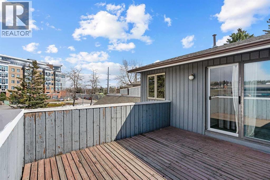 13, 803 Varsity Estates Drive NW — photo 29