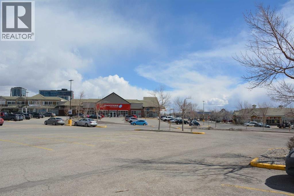 13, 803 Varsity Estates Drive NW — photo 41