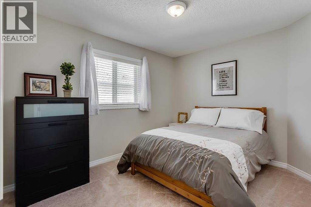 249 West Lakeview Place — photo 26