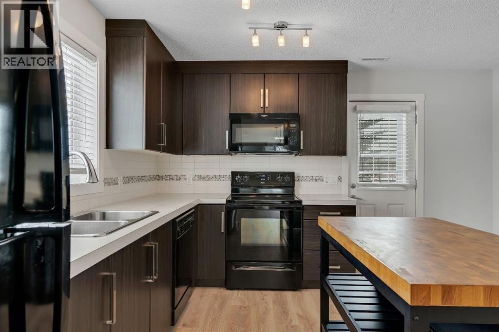 406 Mckenzie Towne Close SE — photo 8