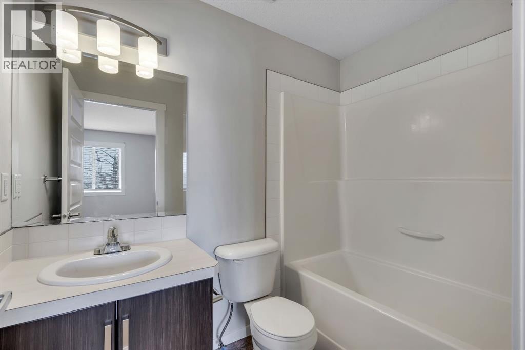 406 Mckenzie Towne Close SE — photo 17