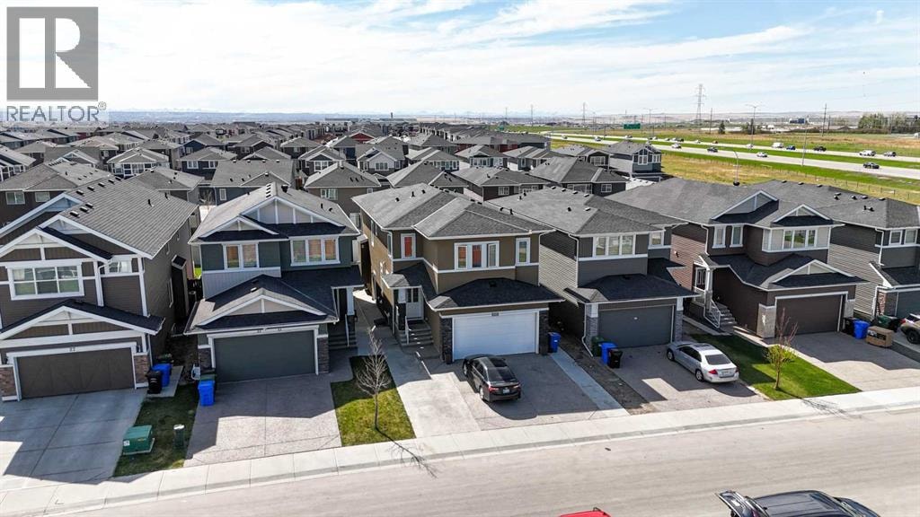 19 Red Sky Gardens NE — photo 3