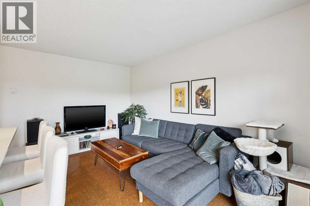 203, 1603 26 Avenue SW — photo 9