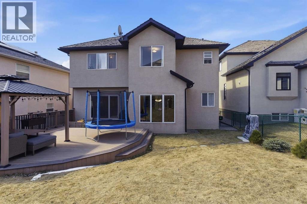 18 Royal Crest Way NW — photo 49