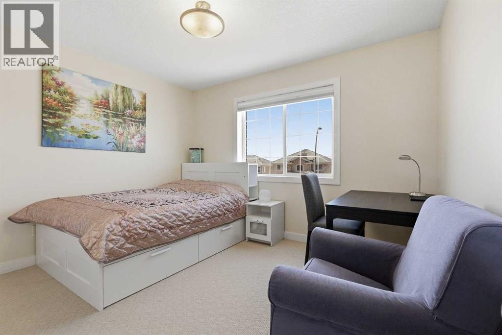 18 Royal Crest Way NW — photo 34