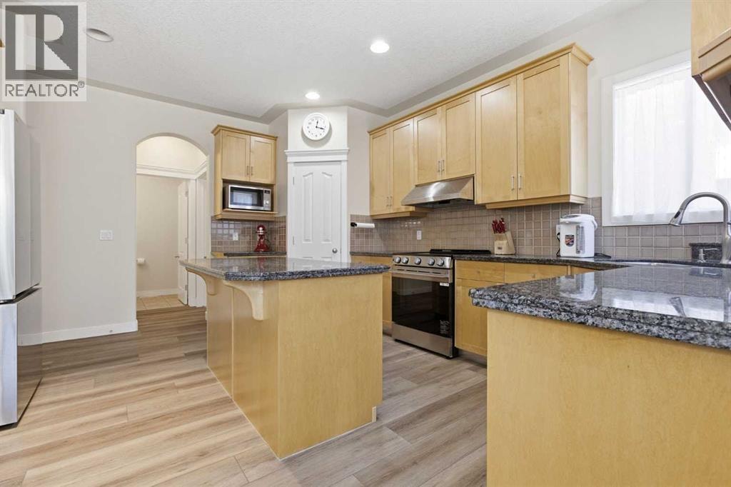 18 Royal Crest Way NW — photo 21