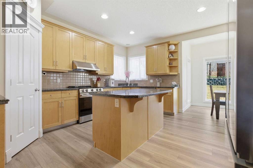 18 Royal Crest Way NW — photo 17