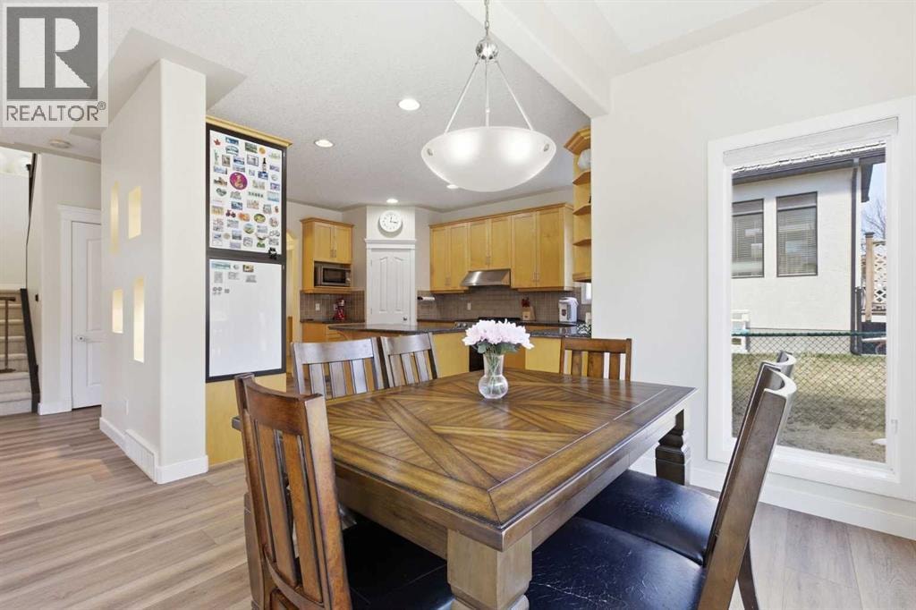 18 Royal Crest Way NW — photo 15