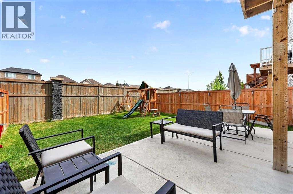293 Windrow Crescent SW — photo 4
