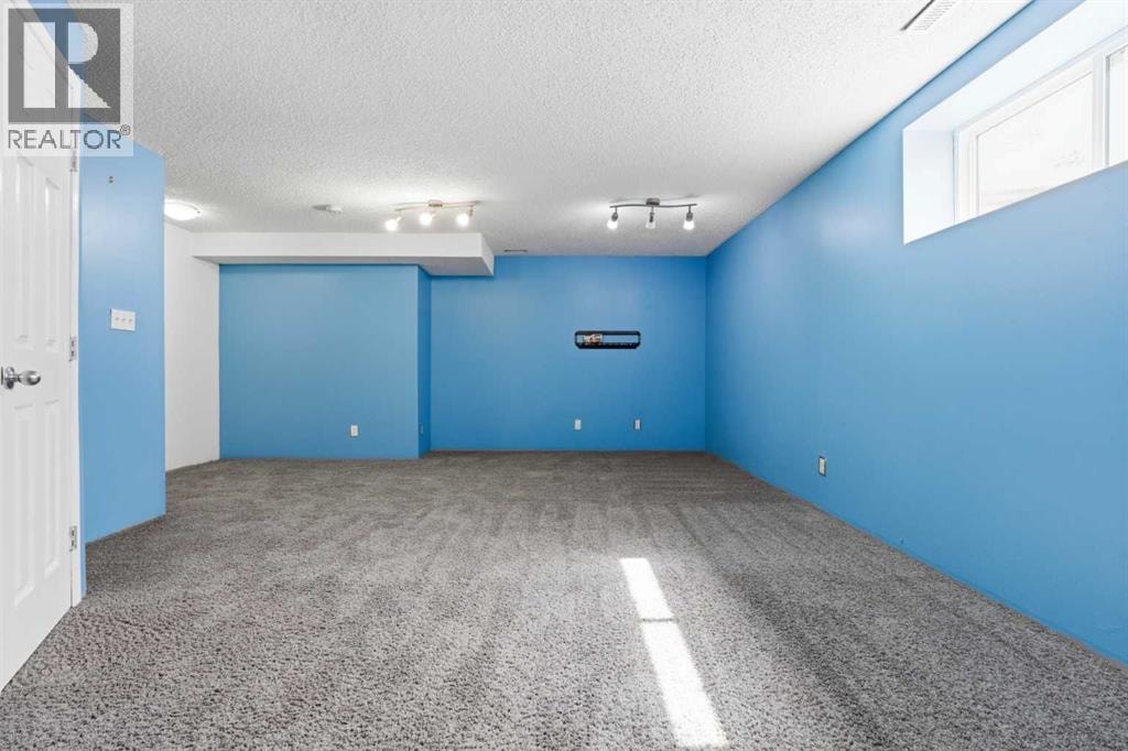 49 Evermeadow Manor SW — photo 35