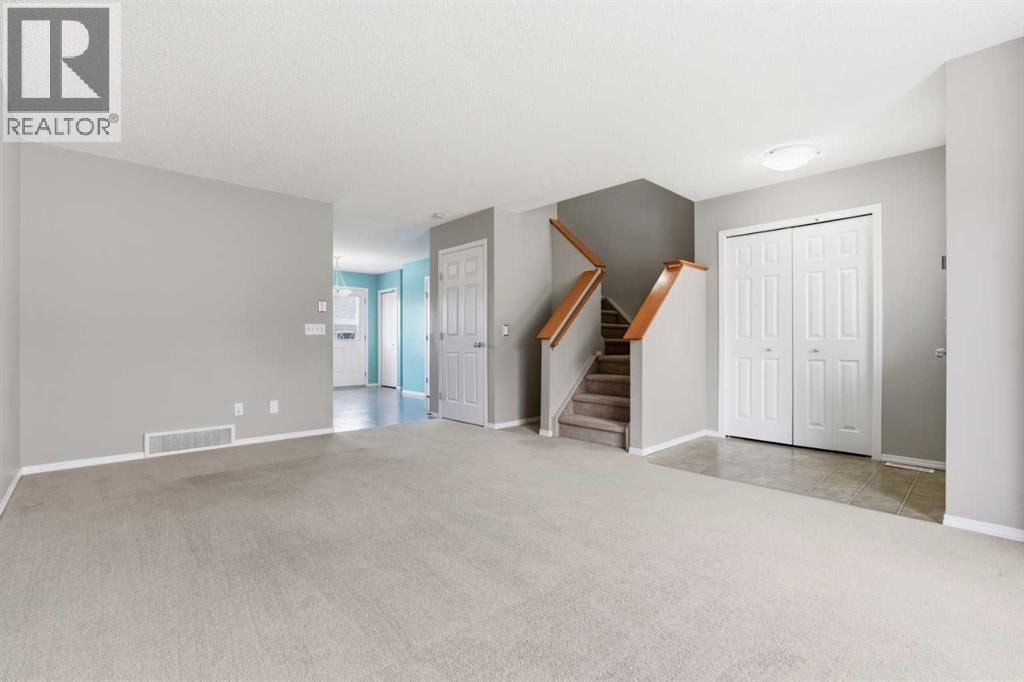 49 Evermeadow Manor SW — photo 8