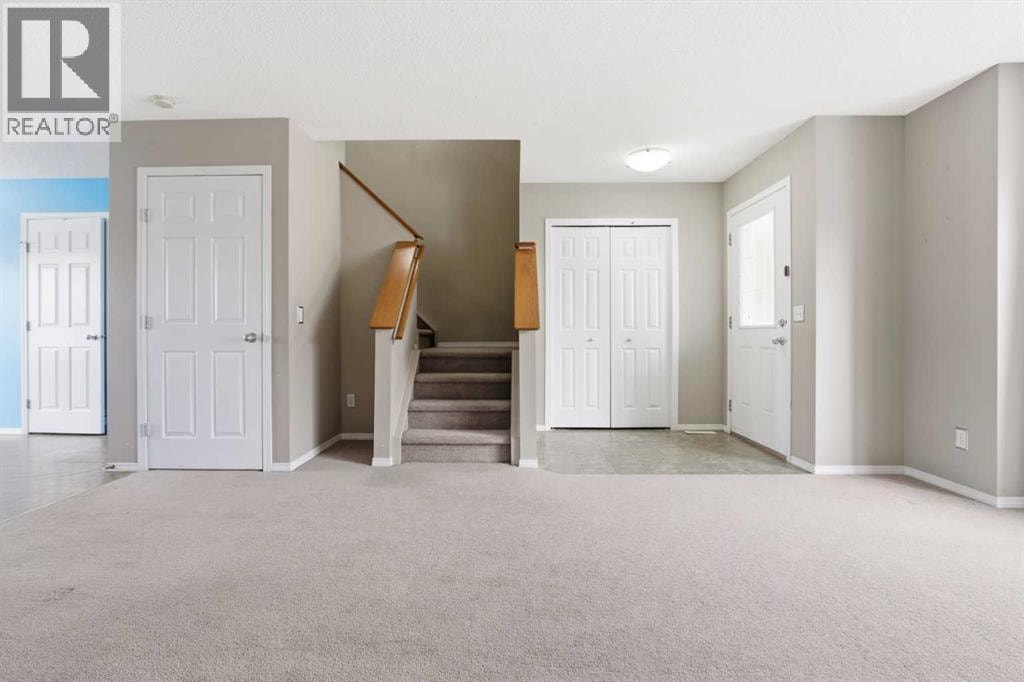 49 Evermeadow Manor SW — photo 3